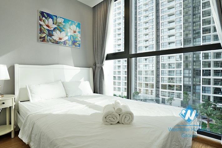 High end 1 bedroom apartment for rent in Skylake Tower